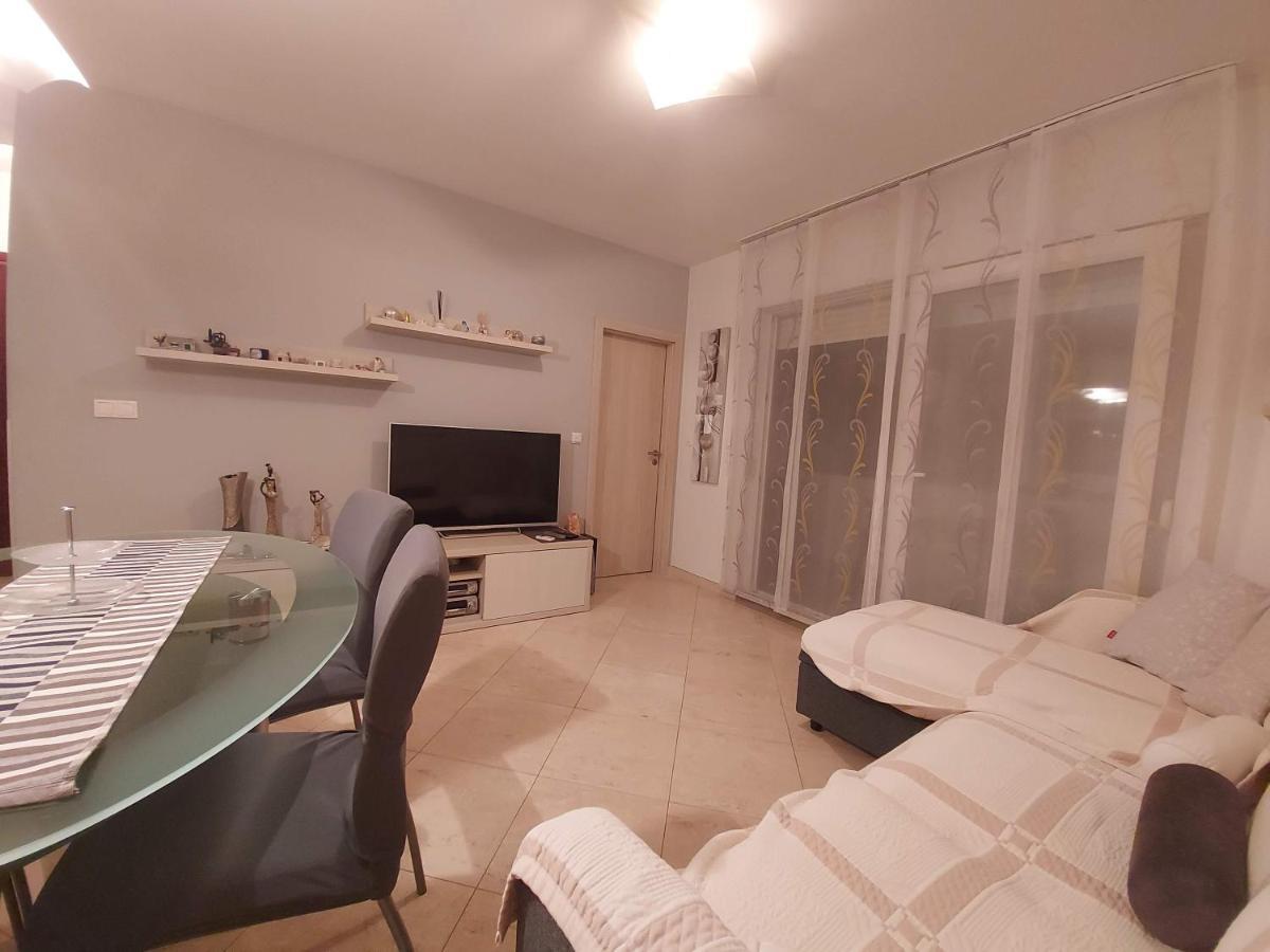 Abbadessa Apartamento Kaštela Exterior foto