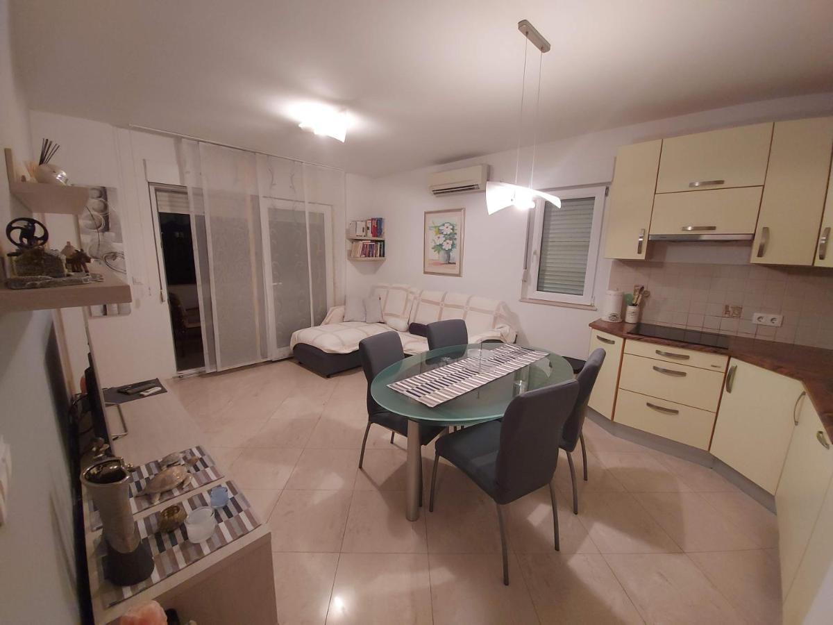 Abbadessa Apartamento Kaštela Exterior foto